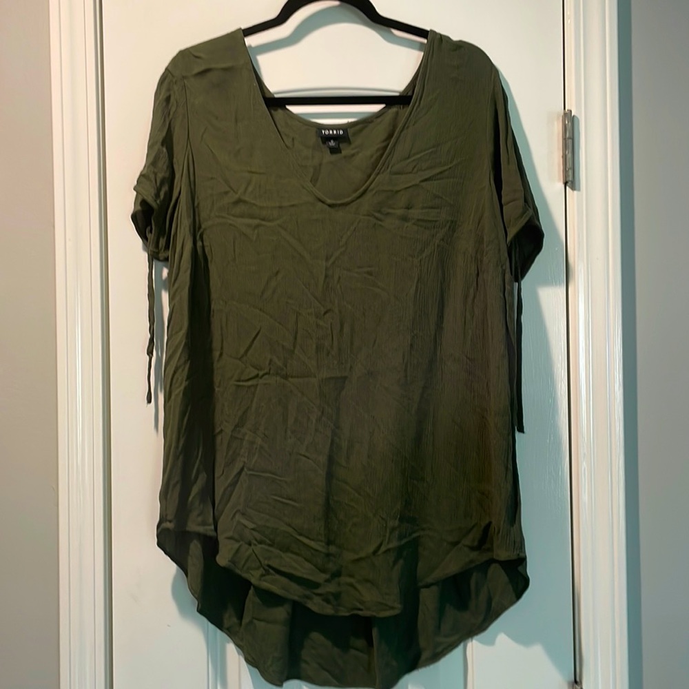 Torrid Sz 0 top army green